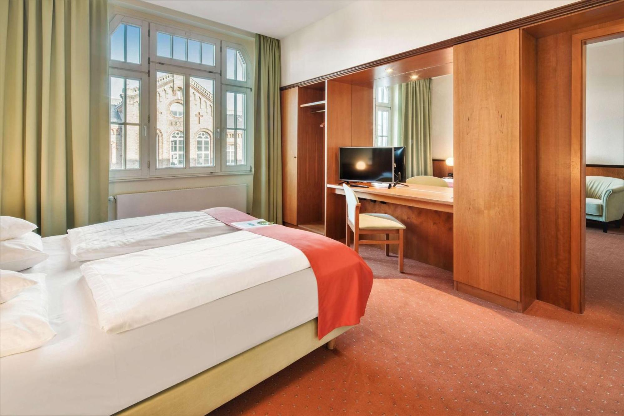 ארפורט Best Western Plus Hotel Excelsior מראה חיצוני תמונה