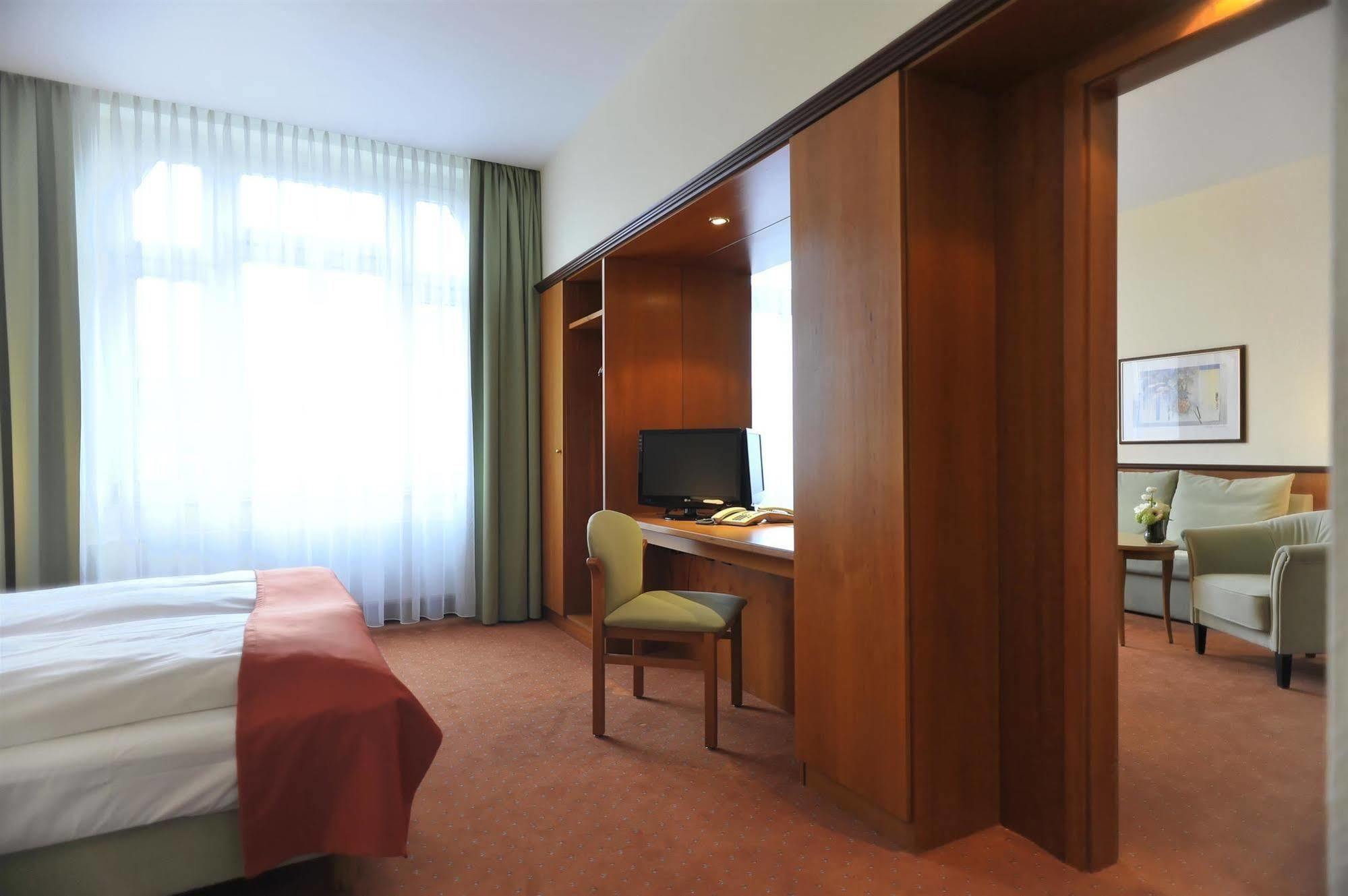 ארפורט Best Western Plus Hotel Excelsior מראה חיצוני תמונה